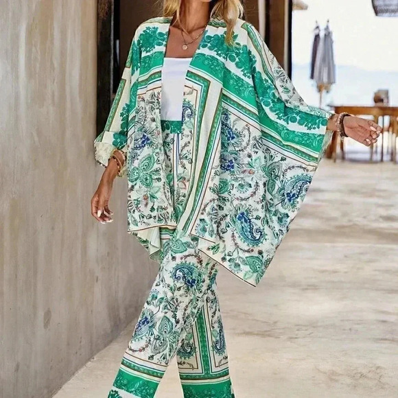 Green Boho Womens Paisley Print Blouse & Wide Leg Pants - Picture 4 of 5